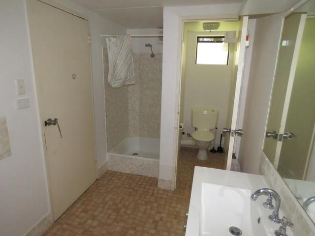 Rivervale，2 rooms $240