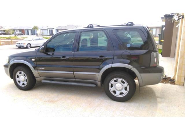 ͹! Ford Escape ZC Auto