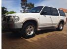  2000Ford Explorer