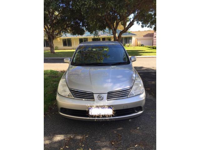 ع2006 NISSAN Tiida