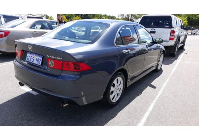 2006 Honda Accord Euro ք