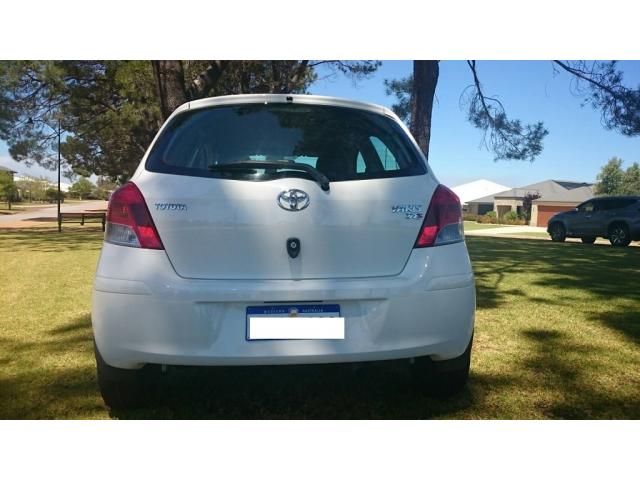 ܇2009 TOYOTA Yaris T
