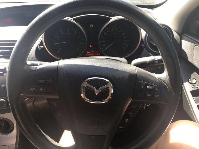2011 Զ Mazda 3 AUD9700