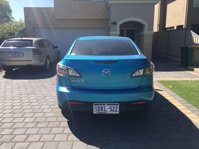 2011 Զ Mazda 3 AUD9700