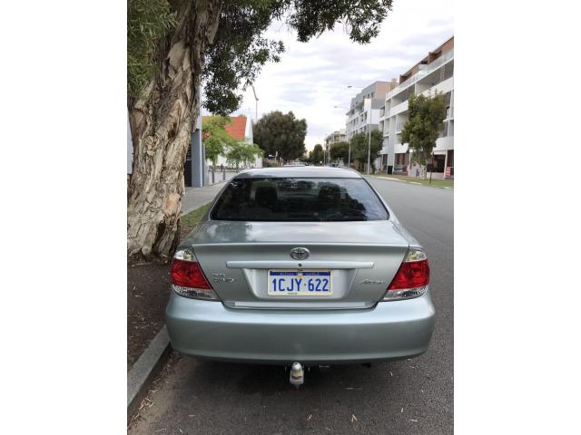 2005 toyota camry Զ 
