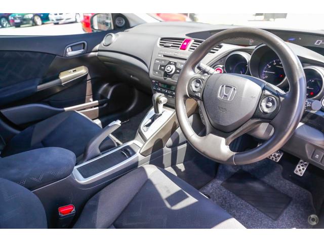 12 Honda Civic VTi-L Զ