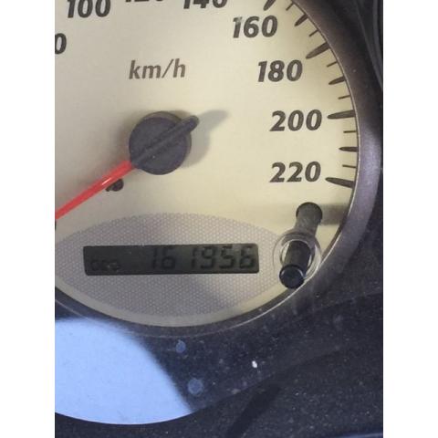 2002 Toyota RAV4 Զ4