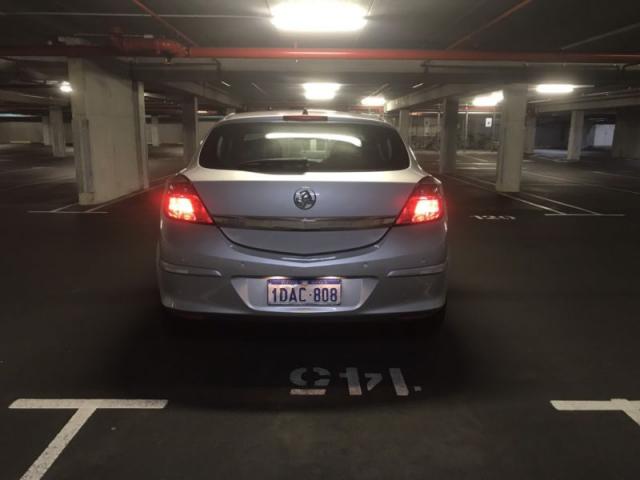 08Holden ASTRA COUPE Զ