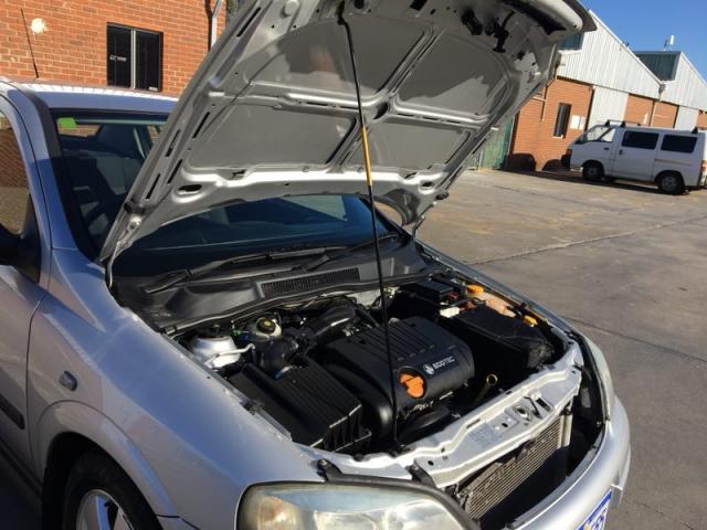 Holden, Astra,ɫСγرʡ