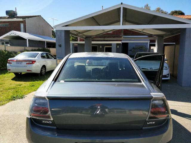 2006 Mitsubishi 380 Sedan