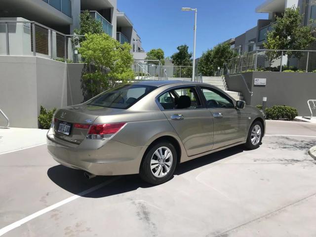 Ÿ Honda Accord 2009