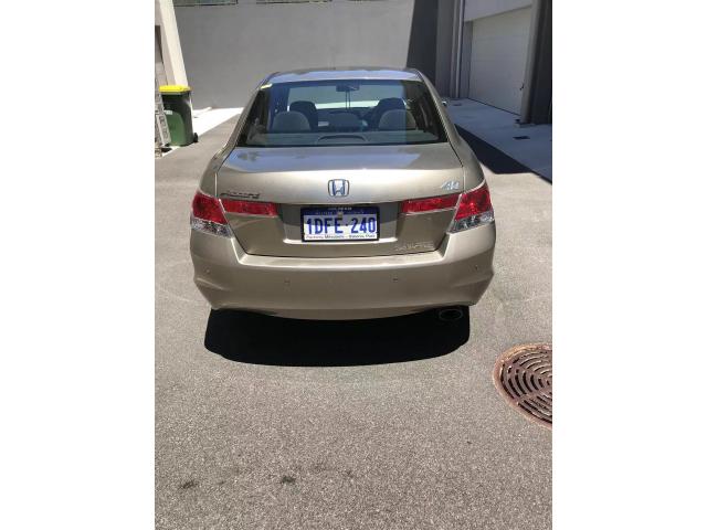 Ÿ Honda Accord 2009