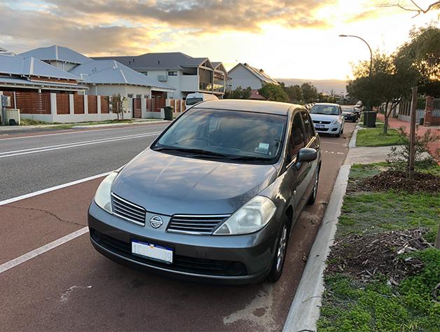 2006 Nissan Tiida - Զ