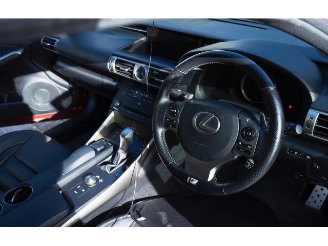 LEXUS IS 300h F Sport 