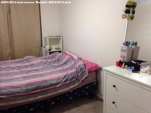 Double Room-train station