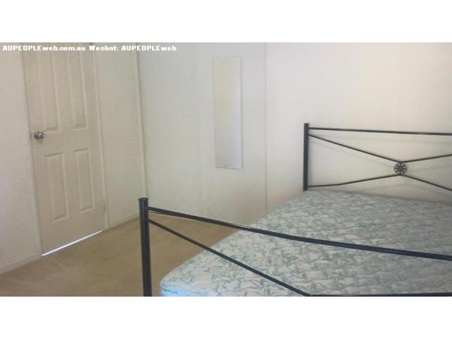 Furnished room in Bentley