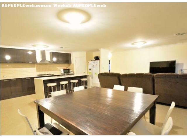 Aubin Grove 5 bed 2 bath