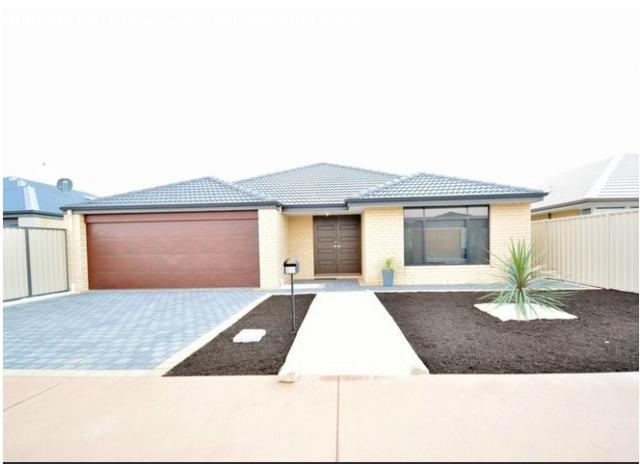Aubin Grove 5 bed 2 bath