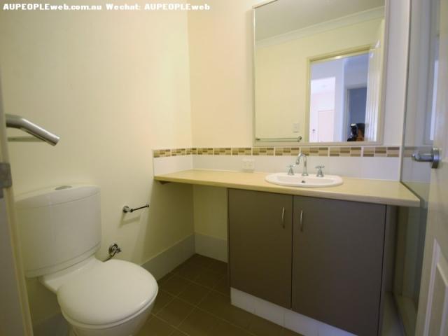 Nollamara 3*2*2 $410 һ