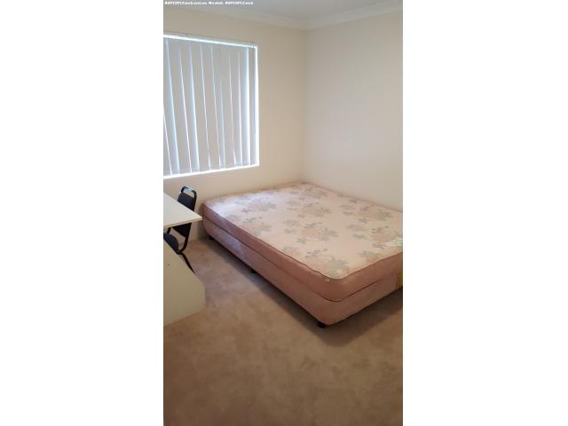 Thornlie^һg