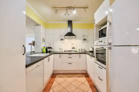 cannington 8 rooms avail