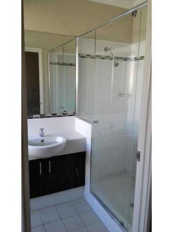 WestminsterVilla3x2