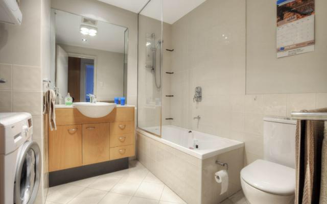 CBD East Perth Ԣһ 