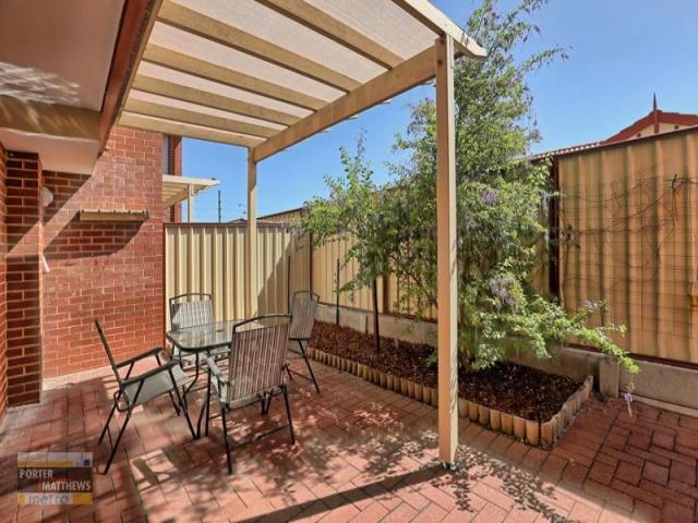 Belmont׽ºtownhouse