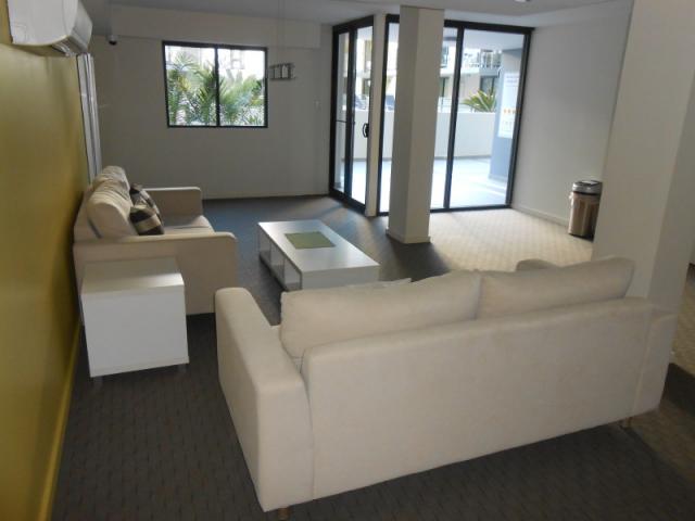 Secure 2x2 Apt East Perth
