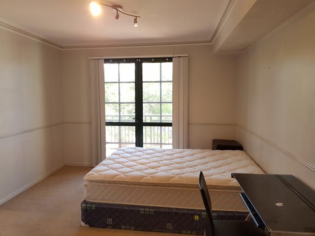 West Perth3x2 ӣ485$/w