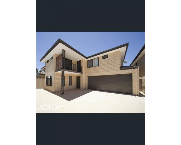 5*2 townhouse