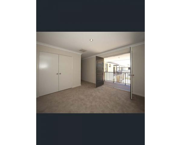 rivervale 5*2*2 townhous