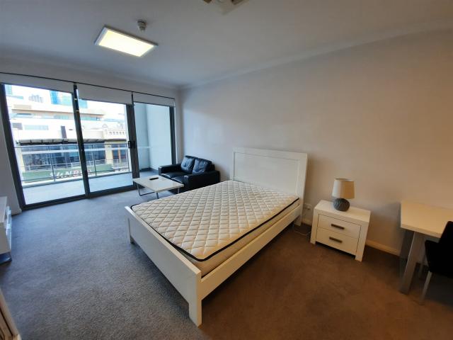 Perth˽Studio$370һ
