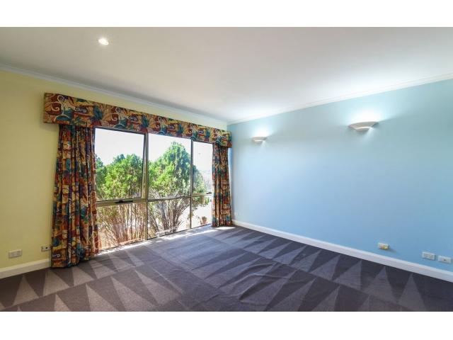 Mt Pleasant  $1100һ
