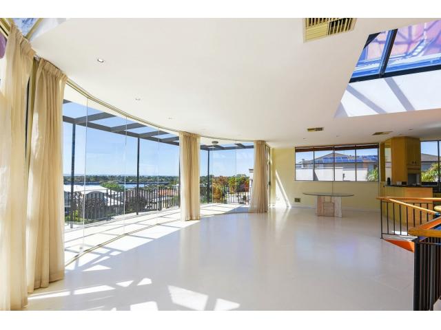Mt Pleasant  $1100һ