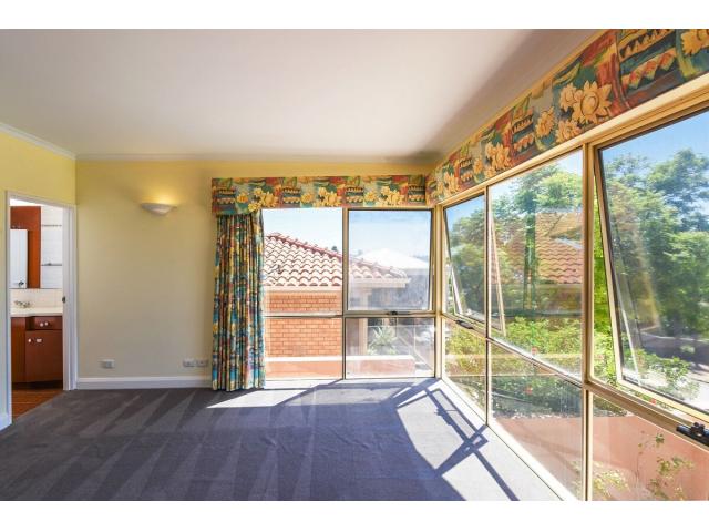 Mt Pleasant  $1100һ
