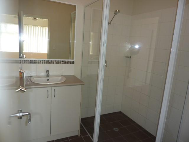 Thornlie Ԣ3x2x2