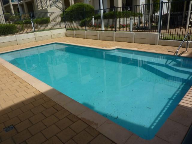 Thornlie Ԣ3x2x2