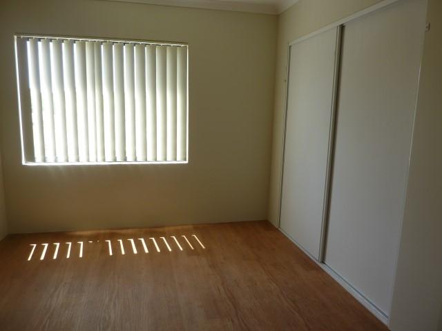 Thornlie Ԣ3x2x2