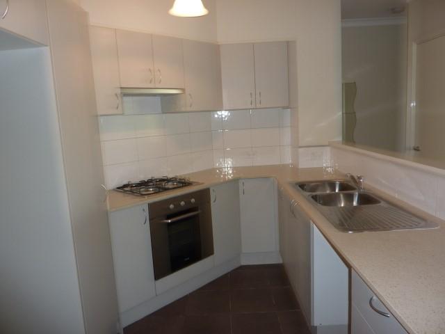 Thornlie Ԣ3x2x2