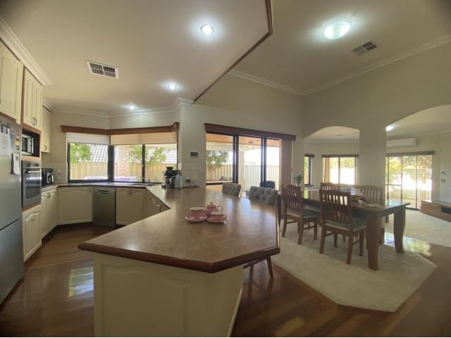 Joondalup master room