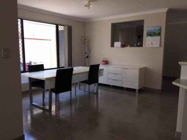 East Cannington,2 rooms