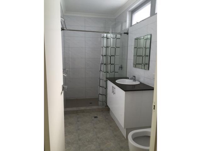 Yokine，Double room rent