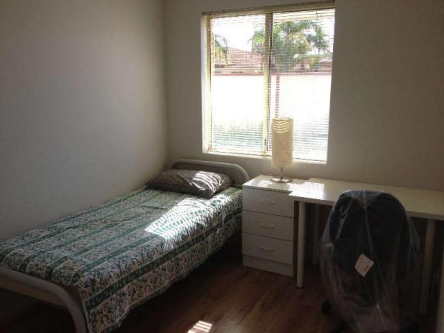 Ballajura single room