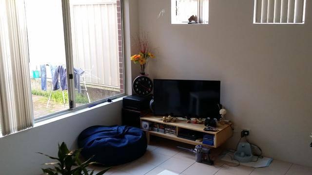 2rooms rental near Curtin