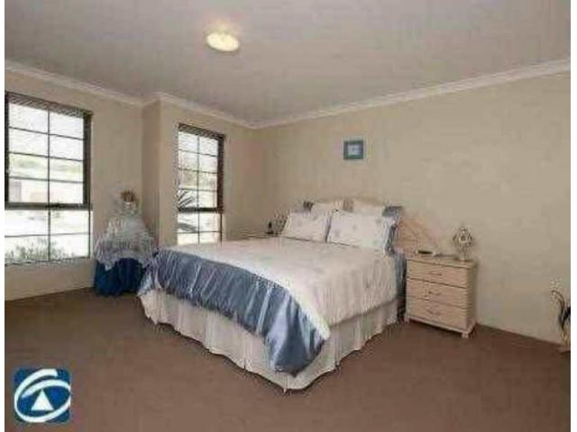 Wanneroo 1 master，3 room