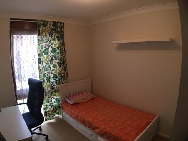 Lynwood single room renta