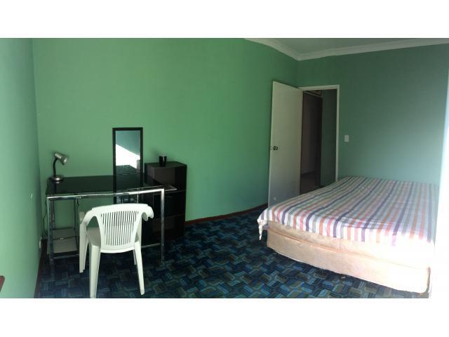 Willetton single room