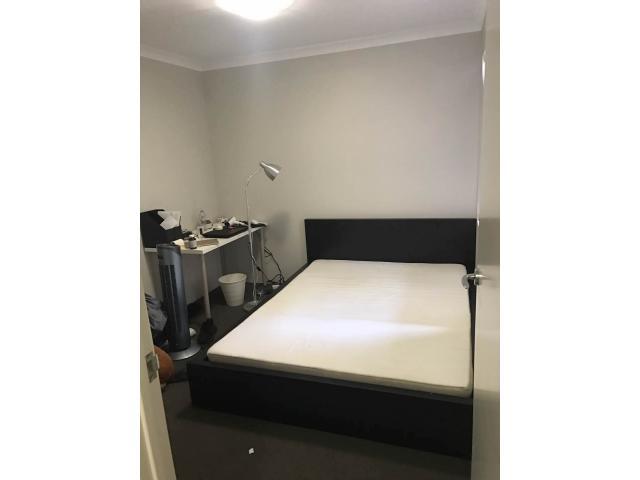 vic park 2 rooms 