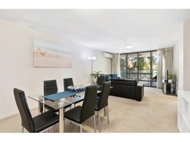 Perth CBD 3x2 apartment